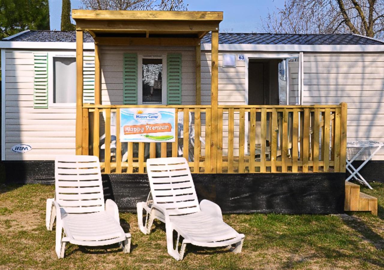 פסקיארה דל גארדה Happy Camp Mobile Homes In Butterfly Camping Village מראה חיצוני תמונה